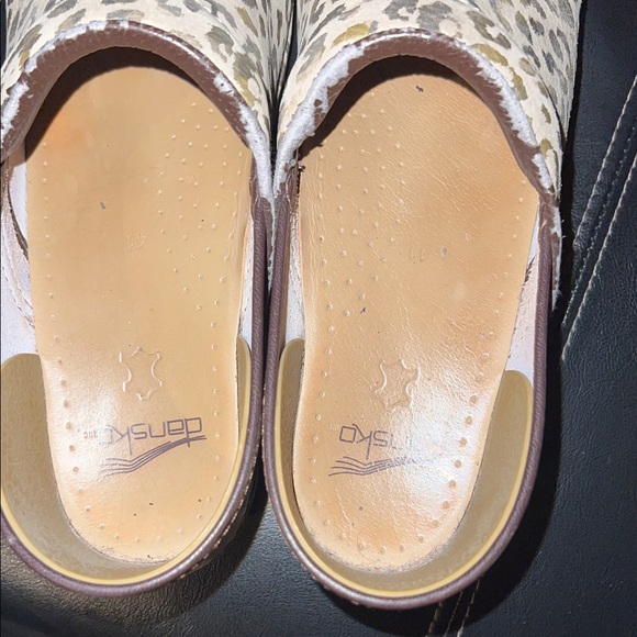 Dansko Metallic Animal Print Tan Clogs - Picture 5 of 9